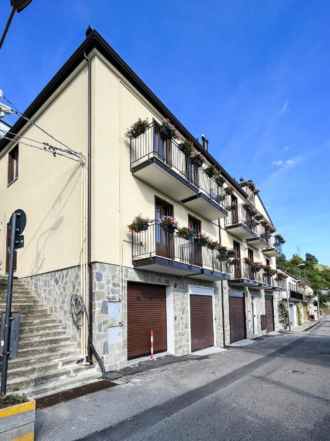 Ferienwohnung Santangelo21 Pietrapertosa Exterior foto